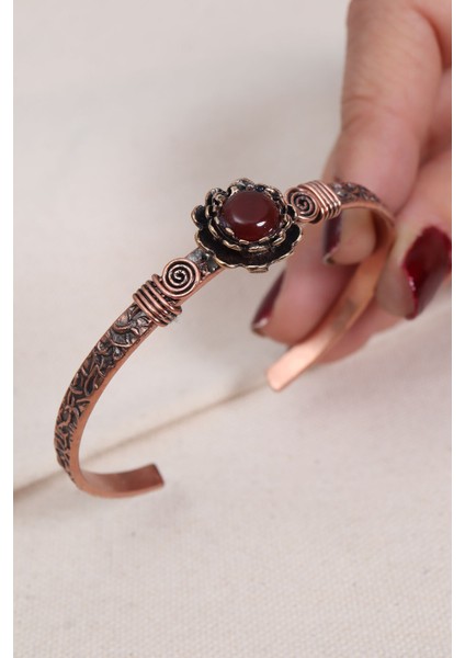 El Yapımı Akik Taşlı Saf Bakır Çiçek Desenli Şık Bilezik