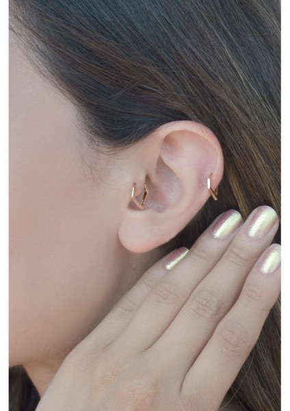 Renkli Üçgen Piercing Tragus Helix Kıkırdak Küpesi, Şık ve Özgün Tasarım fiyatları