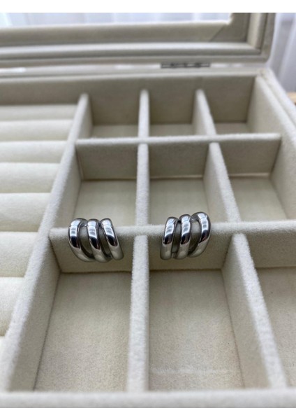 Çelik Gümüş Renk Tek Küpe 3'lü Görünüm modelleri