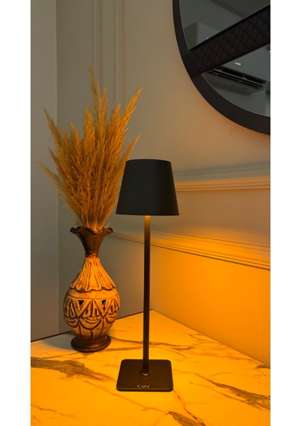 CT-8437 Istanbul Siyah Renk Masa Lambası