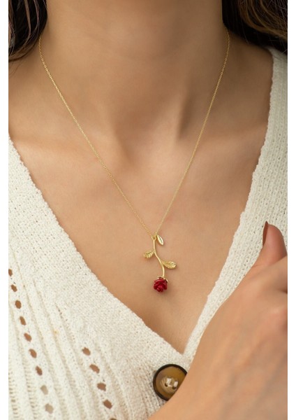 Kırmızı Gül Detaylı Kadın Şık Gümüş Kolye, 925 Ayar, Zarif Takı modelleri