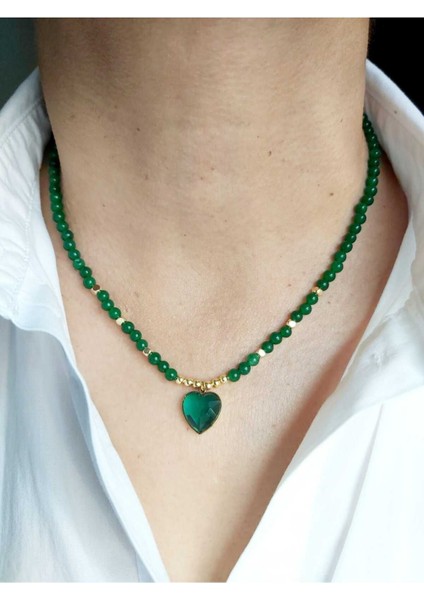 Yeşil Akik Doğal Taş ve Çelik Kalpli Uçlu Şık Kolye