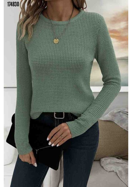 Kadın Uzun Kollu Bisiklet Yaka Triko Kazak