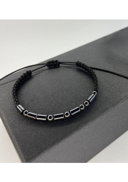 Siyah Hematit Doğal Taş Mors Alfabesi Tek Bileklik, Şık ve Özgün Aksesuar.