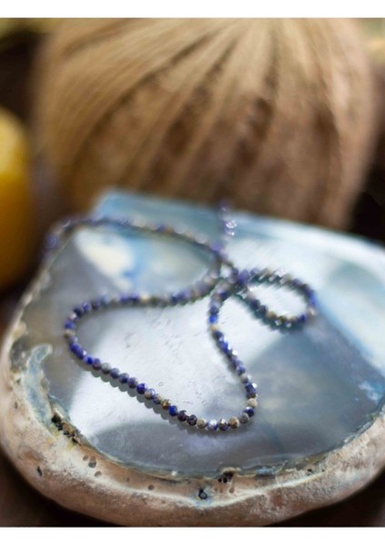 Mavi Lapis Lazuli Taşı Ince Doğal Kolye 2mm, Şıklık ve Doğallık Sunar indirimleri