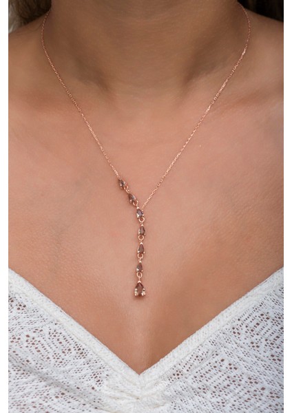 925 Ayar Gümüş Zultanite Taşlı Sıralı Kolye, Şıklık ve Zarafet Sunar