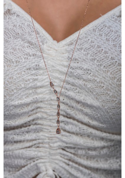 925 Ayar Gümüş Zultanite Taşlı Sıralı Kolye, Şıklık ve Zarafet Sunar modelleri