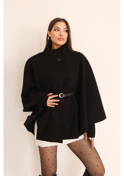 Kadın Şık Kaşe Kumaş Pelerin Palto – Kuşaklı Düğme Detaylı Kışlık Panço Modeli modelleri