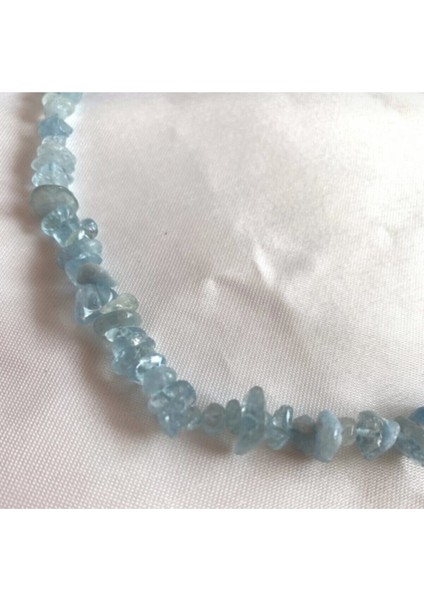 Mavi Akuamarin Taşı Doğal Kırık Taş Kolye, Şıklık ve Doğal Güzellik Sunar. fiyatları