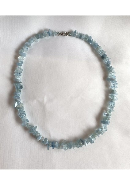 Mavi Akuamarin Taşı Doğal Kırık Taş Kolye, Şıklık ve Doğal Güzellik Sunar. modelleri