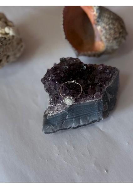 Doğal Ay Taşı Ayarlamalı Şık Yüzük, Zarif ve Sade Tasarım modelleri