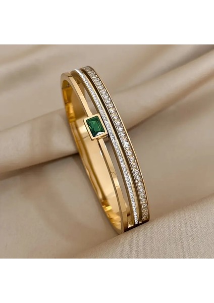 Pandoratarz, Çift Sıra Zirkon Işlemeli,yeşil Safir Taşlı Kelepçe Bilezik modelleri