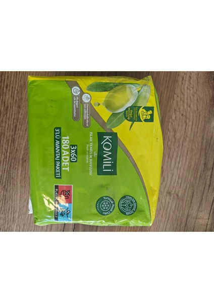Soft Islak Bebek Havlusu 60 Li 3 Adet Komili fırsatları