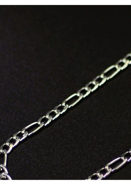 Şık Çelik Zincir Kolye ve Bileklik Seti, Zarif Takı Seti, Modern ve Dayanıklı Tasarım fiyatları