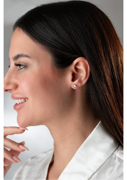 Renkli 925 Ayar Gümüş Gold Kaplama Kır Çiçeği Mini Küpe, Taşlı ve Şık Tasarım modelleri