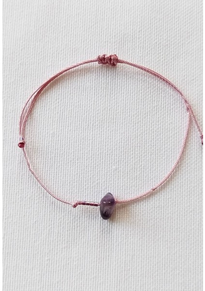 Lila Doğal Taşlı Minimal Bileklik, Şık ve Zarif Takı Seçeneği fiyatları