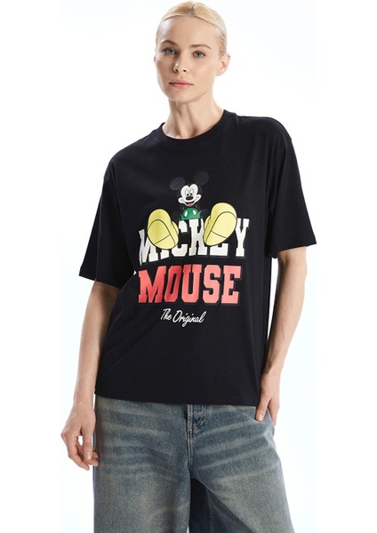 Yeni Sezon Mickey Mouse Baskılı Oversize Kadın Tişört
