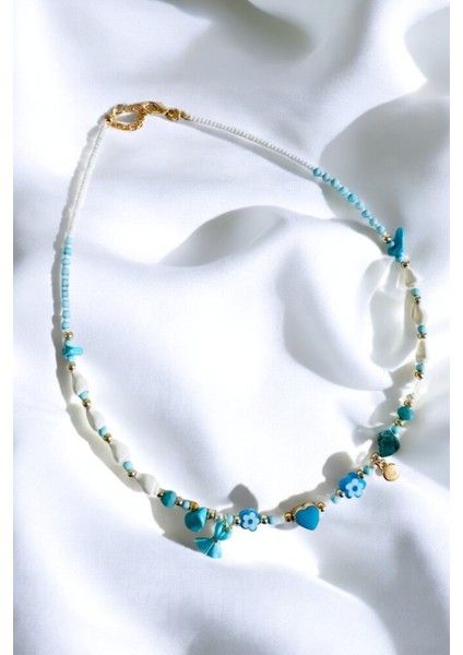 Turkuaz Renkli Murano Çiçek Kalpli Şık Kolye, Zarif ve Göz Alıcı Tasarım