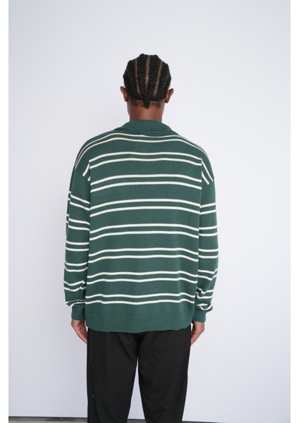 Polo Yaka Desenli Triko Kazak fırsatları