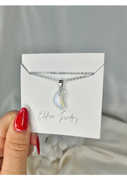 Mavi Renkli Doğal Taş Hilal Şekli Kolye, Şık ve Minimal Tasarım fırsatları