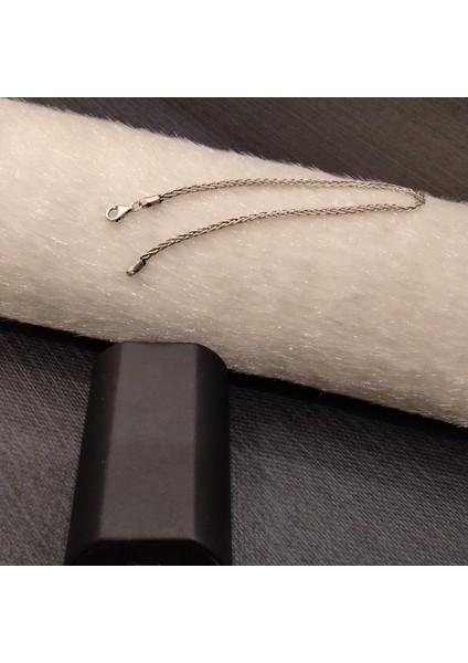 925 Ayar Gümüş Ince ve Zarif Erkek Bilekliği -Şık Tasarım-18,5cm /2mm fiyatları