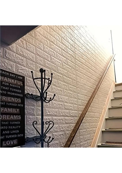 3D Beyaz Esnek Köpük Paneli Kendinden Yapışkanlı Duvar Dekorasyonu 70X77 modelleri