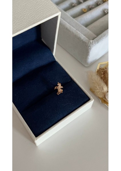 Altın Unicorn Tragus Piercing, Şık ve Kaliteli Cerrahi Çelik Tasarım