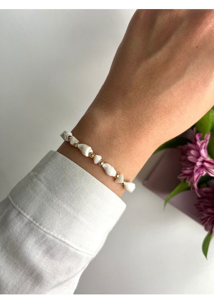 Doğal Taşlı Makrome Bileklik, Deniz Kabuklu, Bej Renkli, Şık ve Rahat Takı fiyatları