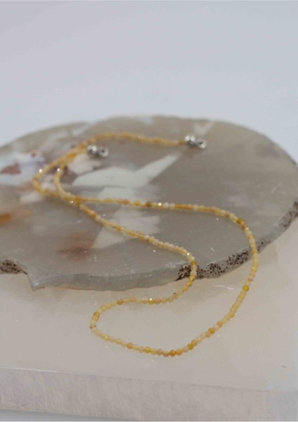 Sitrin Taşı Ince Doğal Taş Kolye 2mm, Şık ve Parlak Tasarım, Enerji Dolu Aksesuar