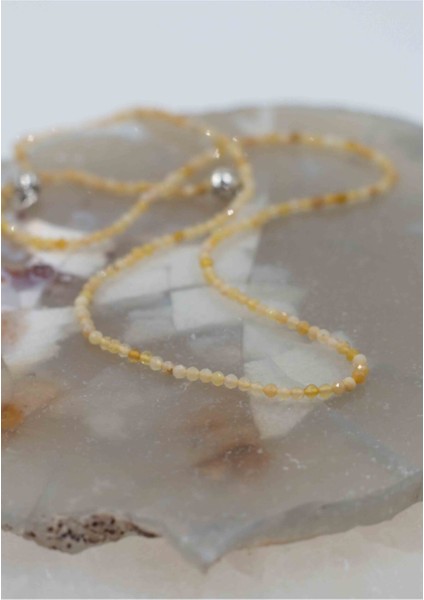 Sitrin Taşı Ince Doğal Taş Kolye 2mm, Şık ve Parlak Tasarım, Enerji Dolu Aksesuar fırsatları