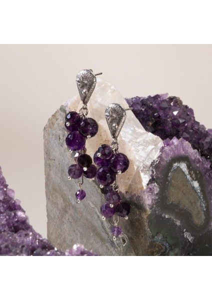 El Işçiliği Ametist Taşlı Salkım Gümüş Küpe, Zarif ve Özgün Tasarım fiyatları