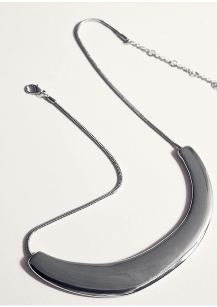 Şık Gümüş Kombin Kolye, Zarif ve Modern Takı Tasarımı modelleri