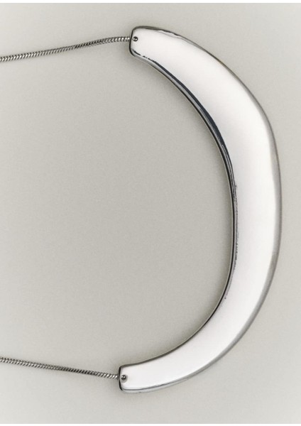 Şık Gümüş Kombin Kolye, Zarif ve Modern Takı Tasarımı fırsatları