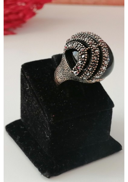 Parlak Taşlı Akik Yüzük, Şık ve Zarif Takı Seçeneği. modelleri