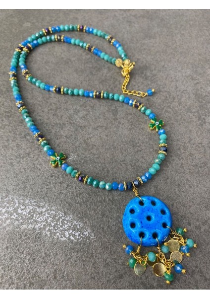 Mavi Yoncalı Süryani Nazar Boncuklu Kolye, Şık ve Enerjik Takı Seçeneği modelleri