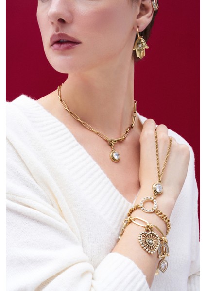 Şık Zirkon Charm Zincir Kolye, Parlak ve Zarif Tasarım, Günlük ve Özel Gün Kullanımı modelleri