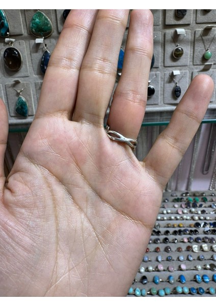 Mavi Labradorit Taşlı Gümüş Yüzük 925 Ayar, Şık ve Doğal Tasarım modelleri