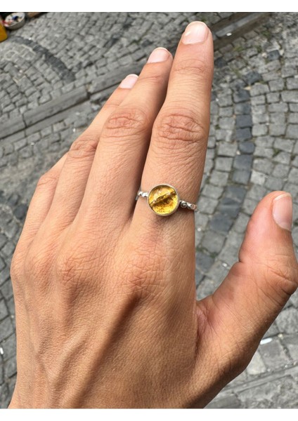 Parlak Sitrin Taşlı Ayarlanabilir Gümüş Yüzük, 925 Ayar, Zarif ve Şık Tasarım