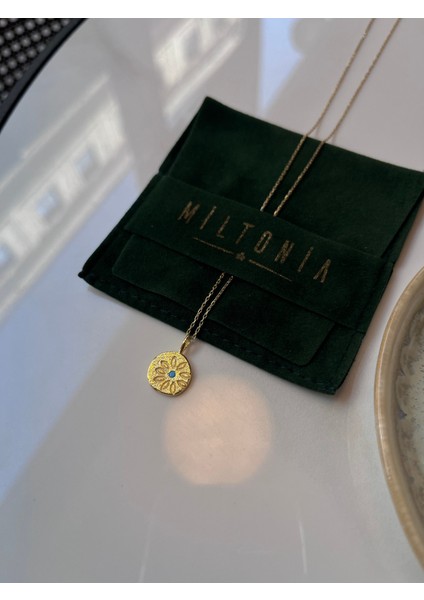 Mavi Taşlı Çiçek Gümüş Kolye, Anneler Günü Için Güzel Hediye Seçeneği