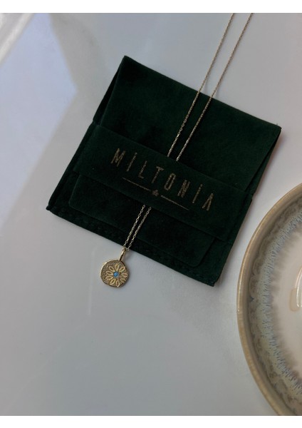 Mavi Taşlı Çiçek Gümüş Kolye, Anneler Günü Için Güzel Hediye Seçeneği modelleri