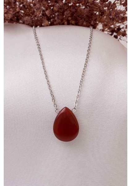 Kırmızı Akik Taşı Kolye, Şık ve Doğal Taş Tasarımıyla Stilinizi Tamamlar fiyatları