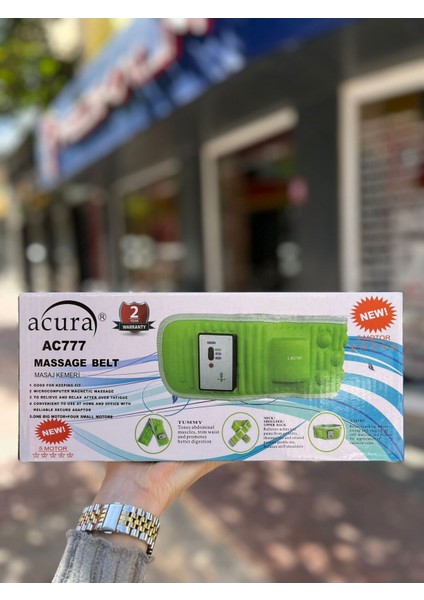 Rahatlatıcı Masaj ve Şık Kemer Kombinasyonu, Konfor ve Stil Bir Arada