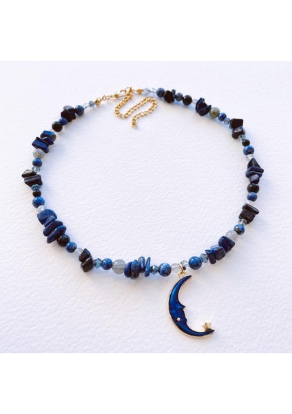 Lacivert Şık Kolye, Zarif Tasarım, Günlük ve Özel Kullanıma Uygun. fırsatları