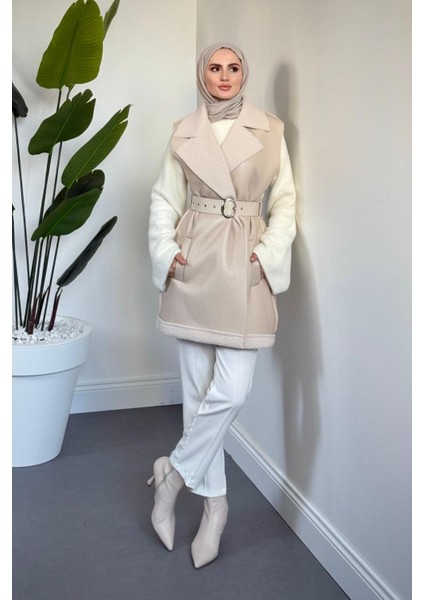 Amarila Deri Görünümlü Yelek Krem