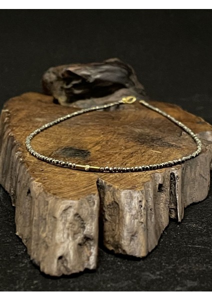 14 Ayar Natürel Pirit Taşlı Altın Kolye, Şık ve Doğal Taşlı Tasarım