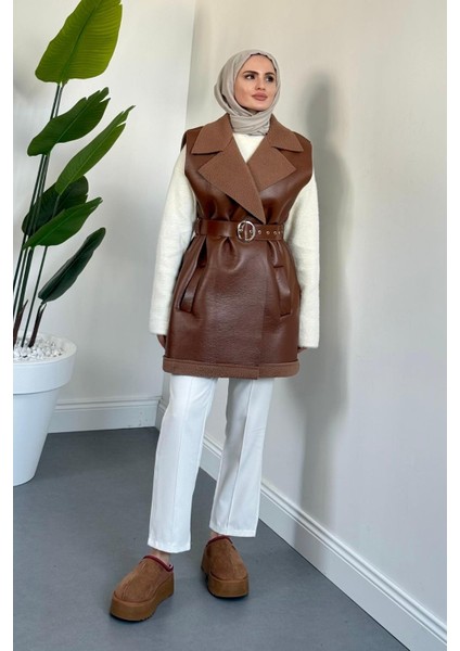 Amarila Deri Görünümlü Yelek Camel