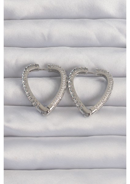 Pirinç Gümüş Renk Zirkon Taşlı Motifli Kalp Küpe - TJ-BKP9284