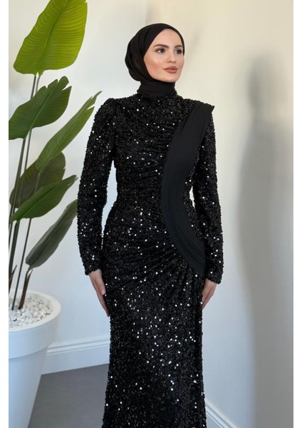 Felina Önden Drape Balık Abiye Siyah fırsatları