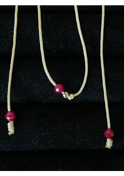 14 Ayar Altın Kolye, Yakut Taşlı Zarif Şans ve Şıklık Hediye Seçeneği modelleri