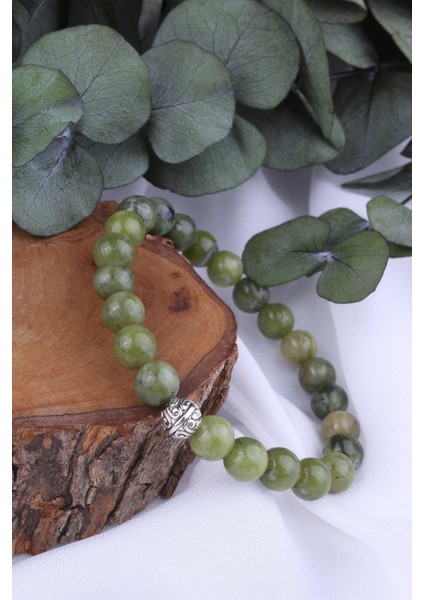 Yeşim Taşı Bileklik, Doğal ve Şık Takı, Zarif Tasarım, Hediye Için Idealdir